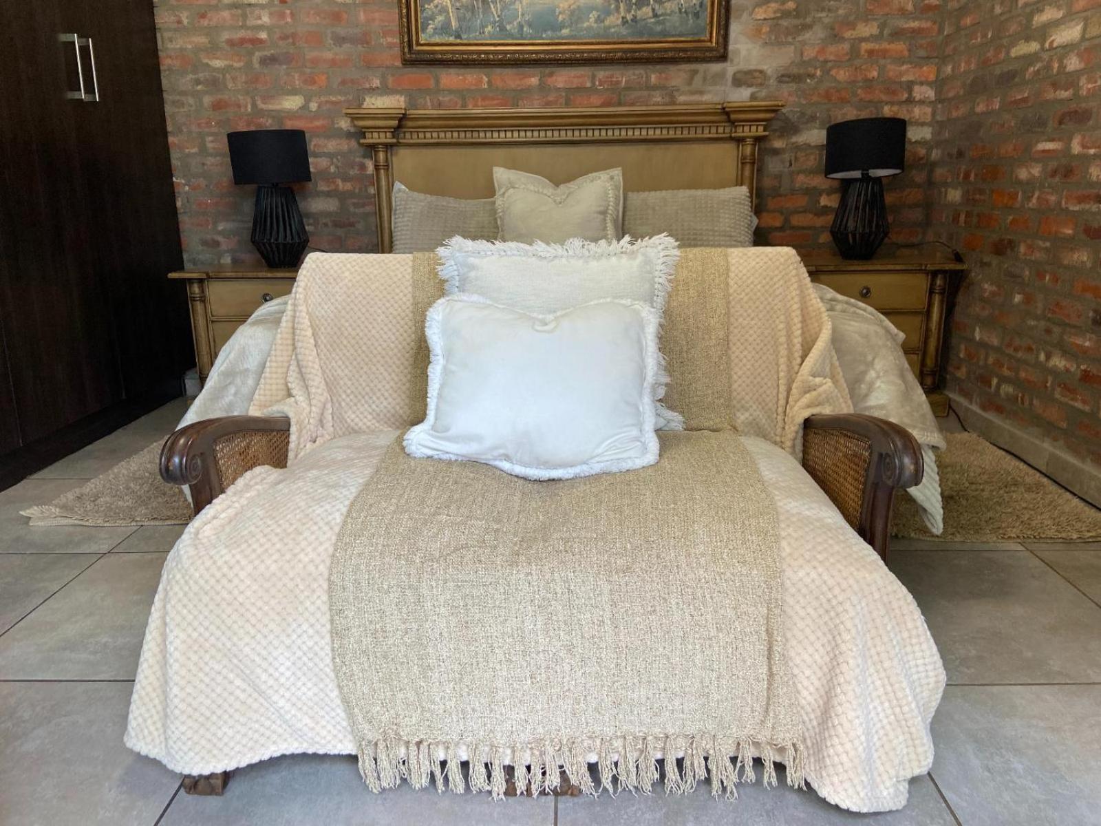 Aloe Guesthouse Klerksdorp Δωμάτιο φωτογραφία