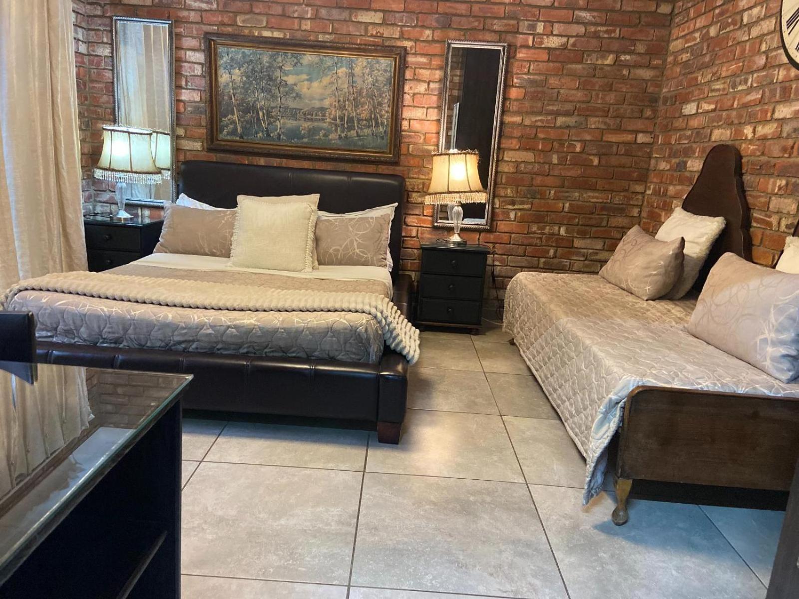 Aloe Guesthouse Klerksdorp Δωμάτιο φωτογραφία
