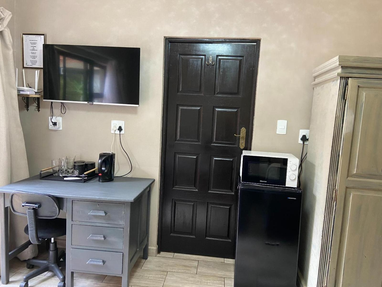 Aloe Guesthouse Klerksdorp Δωμάτιο φωτογραφία