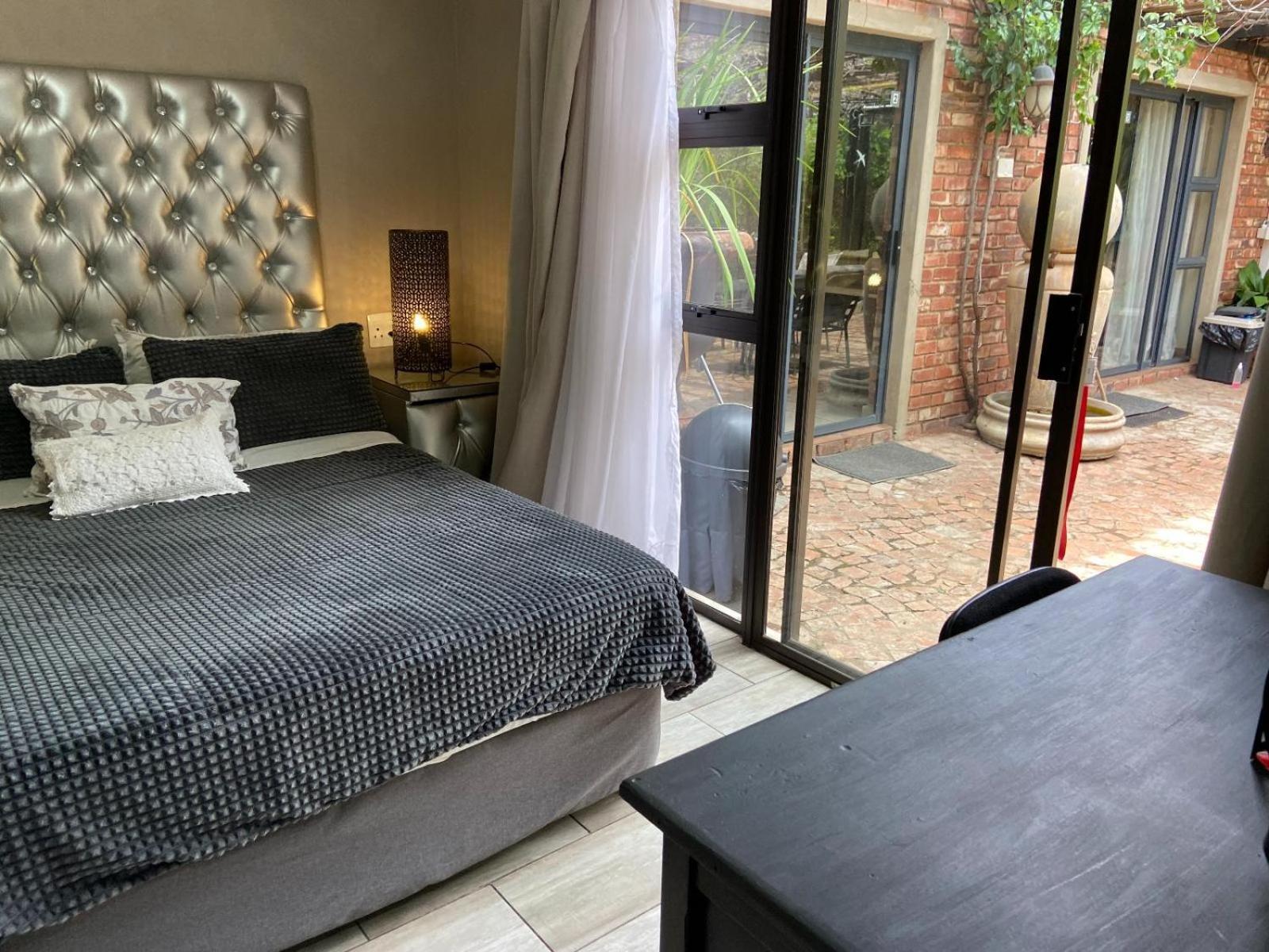 Aloe Guesthouse Klerksdorp Δωμάτιο φωτογραφία